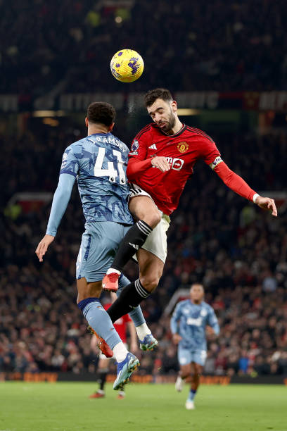 許多傳言指 許多傳言指